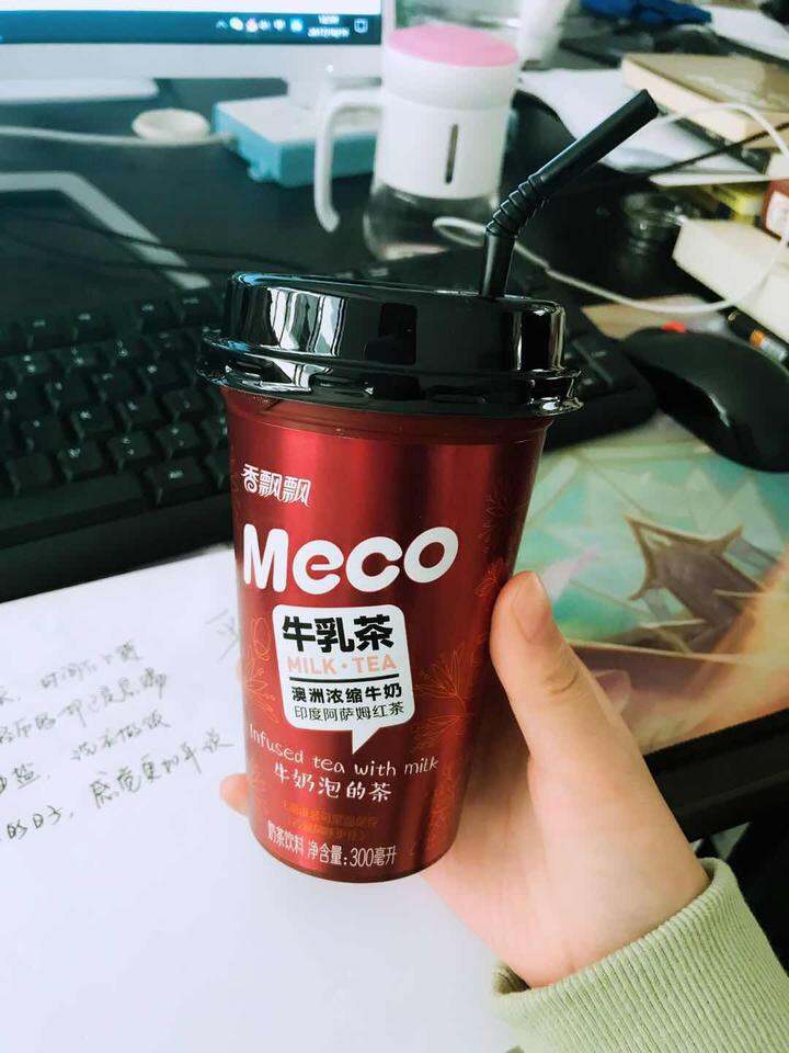 为陈伟霆代言的MECO牛乳茶疯狂打电话!