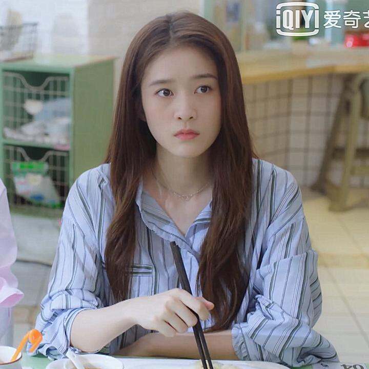 泡沫之夏张雪迎尹夏沫同款韩版条纹衬衫宽松学生雪纺衫2018新款夏