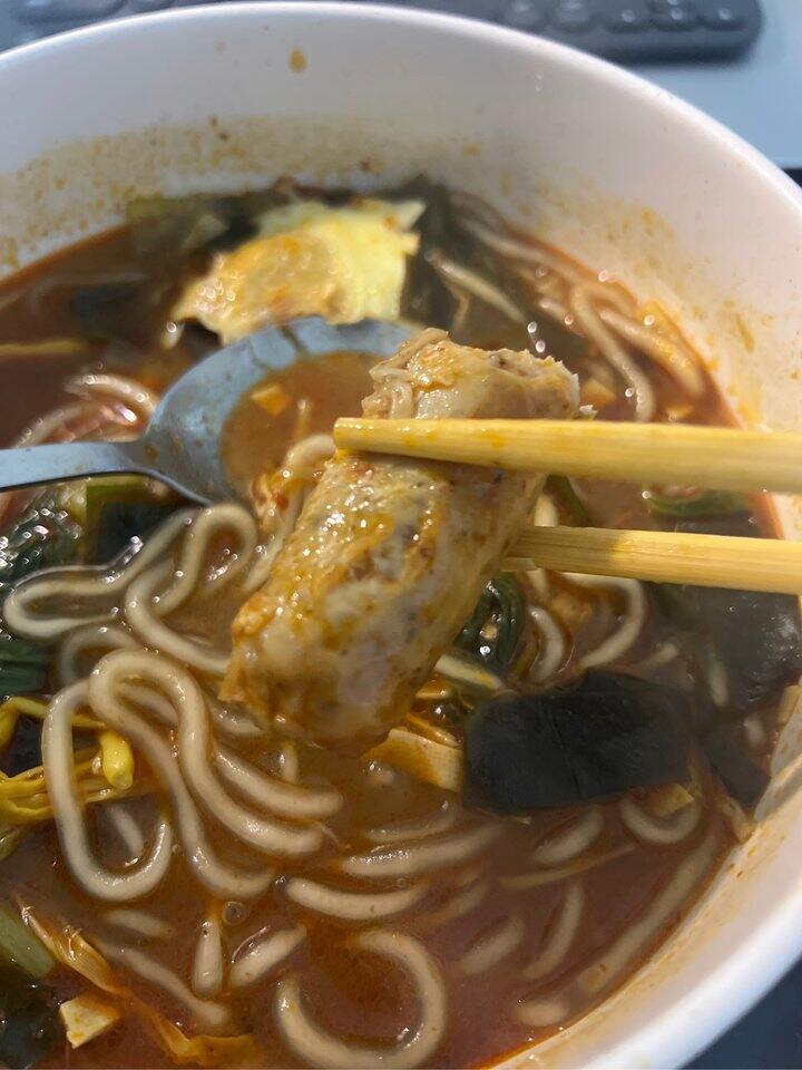 烤肠哈斯哈斯\(//∇//)\