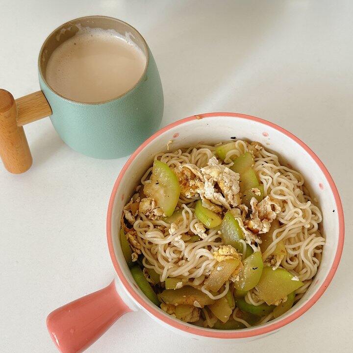 减肥DAY1  快下100大关啦