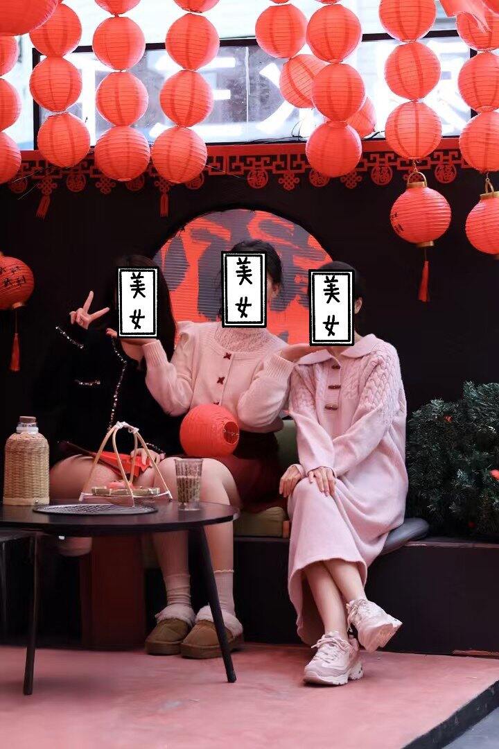 瞌睡兔 复古翻领毛衣连衣裙