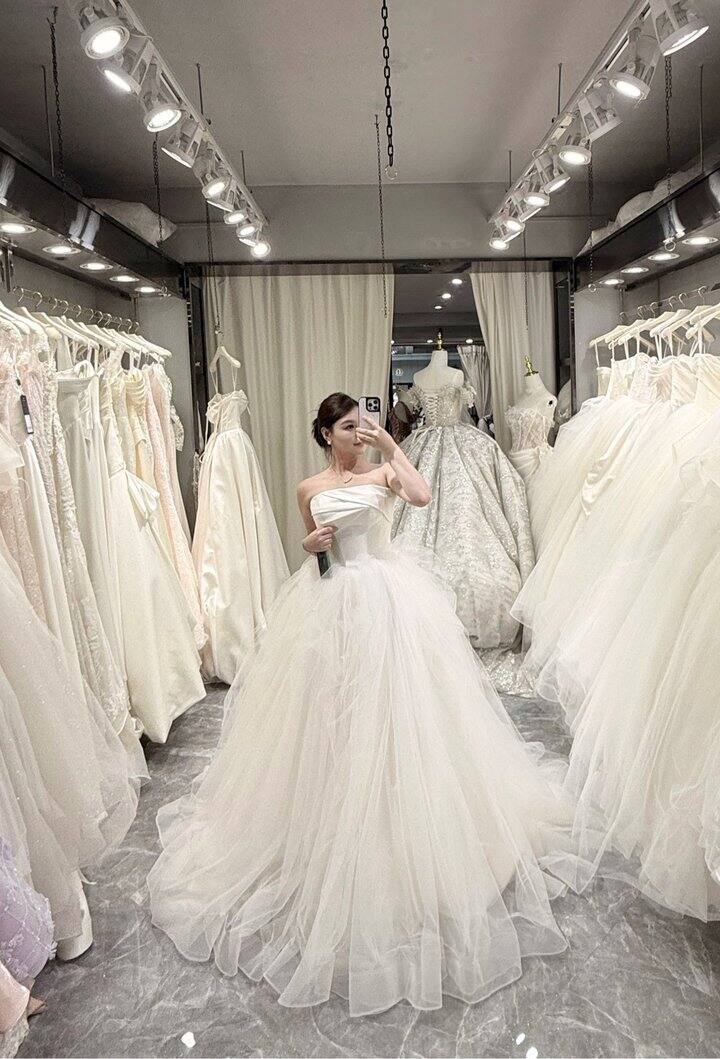 婚礼前一个多星期，勇闯广州婚纱一条街，主纱已定