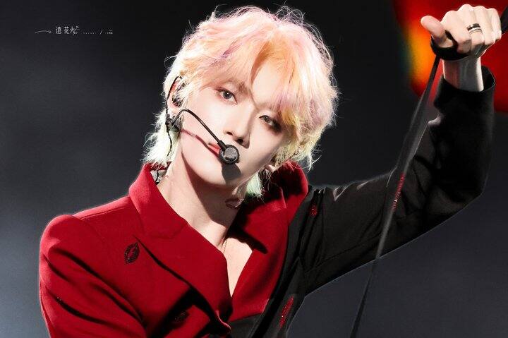 最近沉迷追星哈哈哈哈