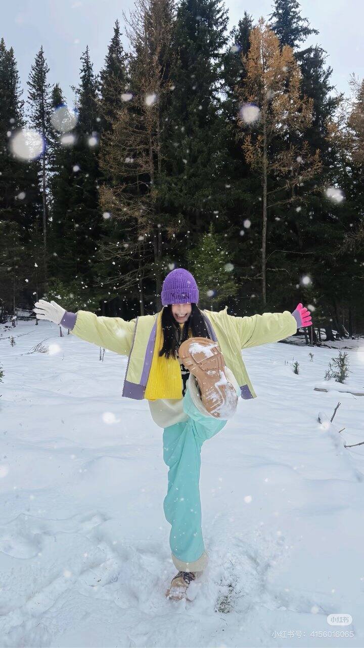 要去新疆了，球姐妹们给我推点装备