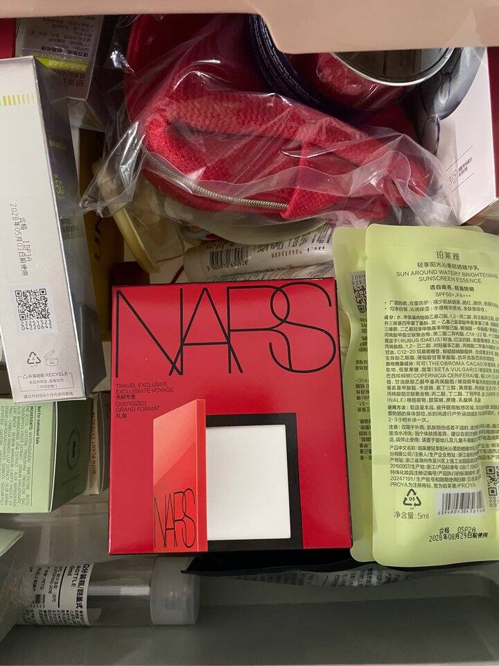 ➗nars大白饼散粉