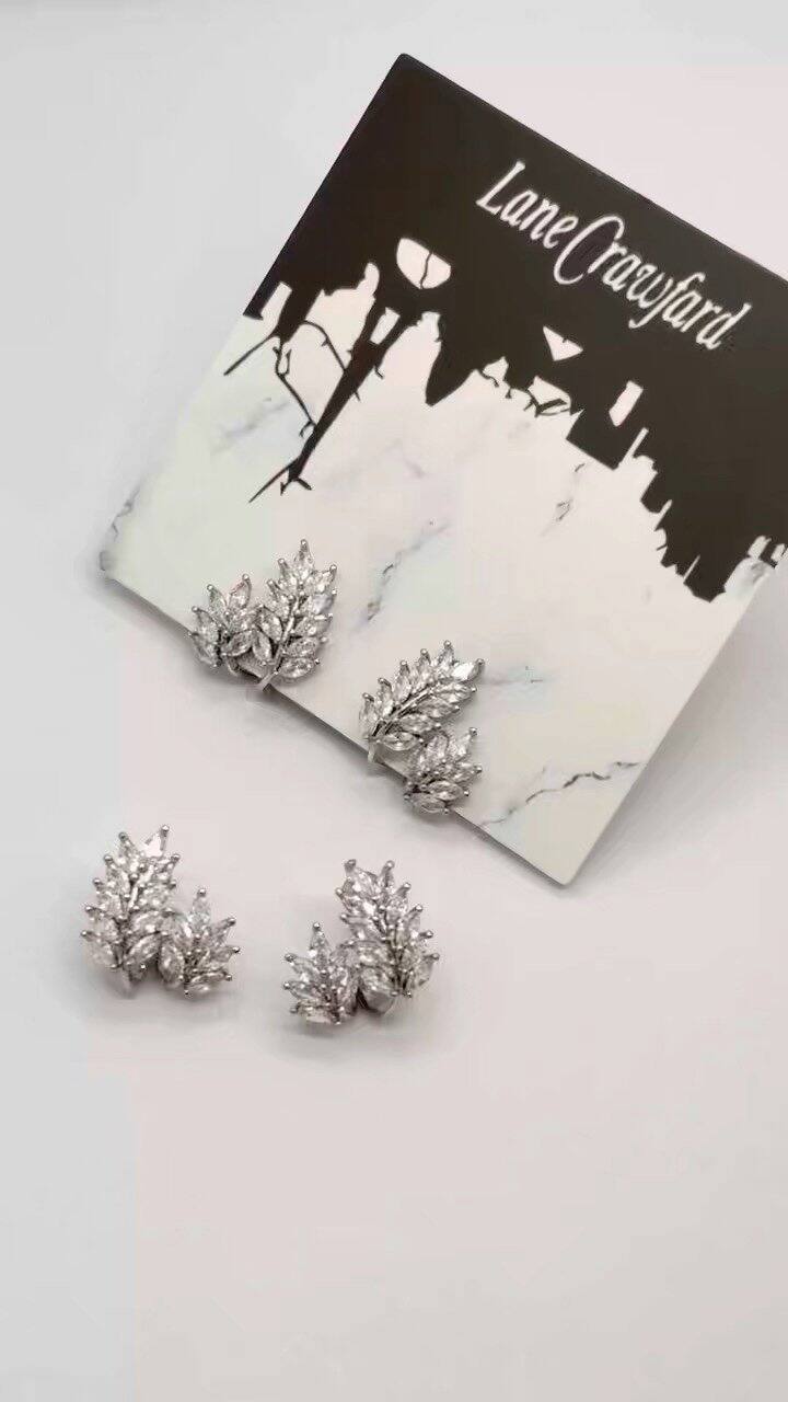 难得的外贸工厂尾货 价格78元 连*弗同款，库存尾单，麦穗宝石耳环 品牌售价420，这价格在高端商场不算太贵