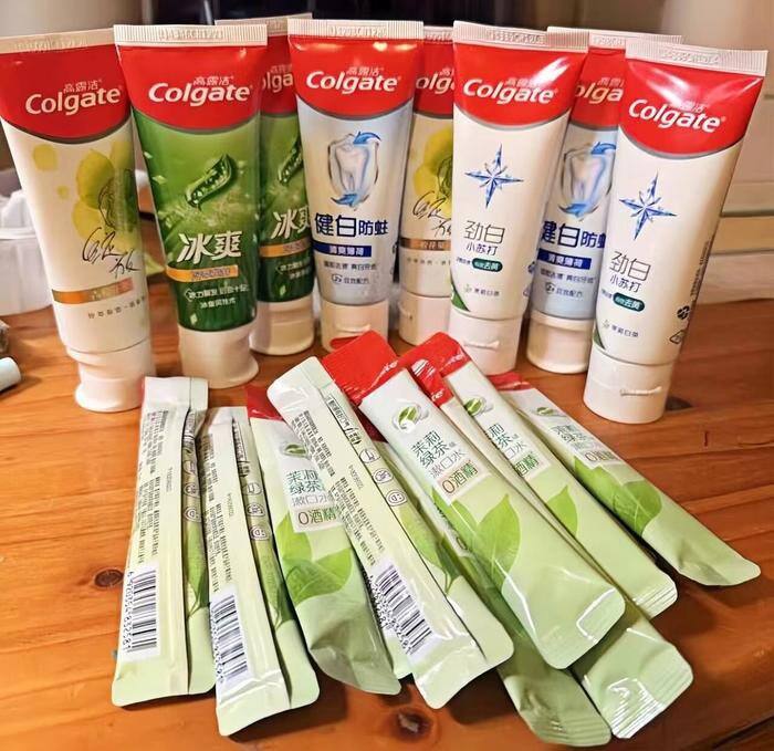 高露洁.牙膏8支+12支漱口水💰23.7亓
德佑.乳霜纸100抽×10包💰26.9亓