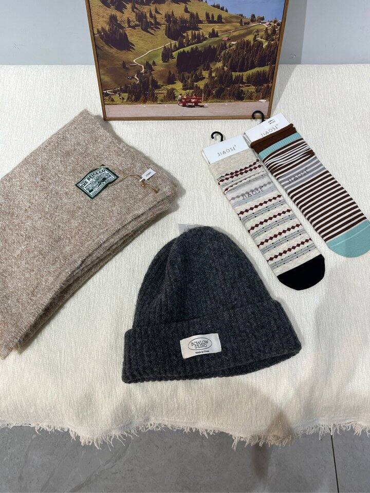 秋冬出门我真的得靠围巾 帽子保暖