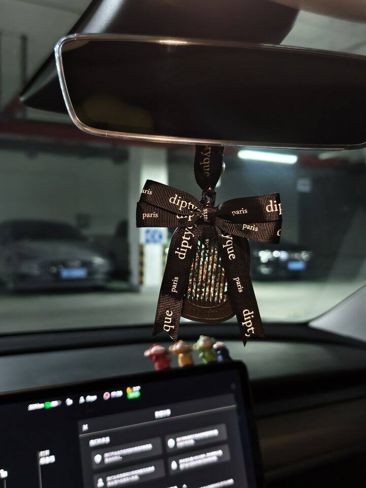 突然觉得现在的日子都是靠父母得来的