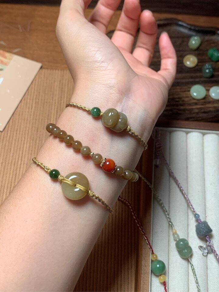 平安扣和猫咪手绳