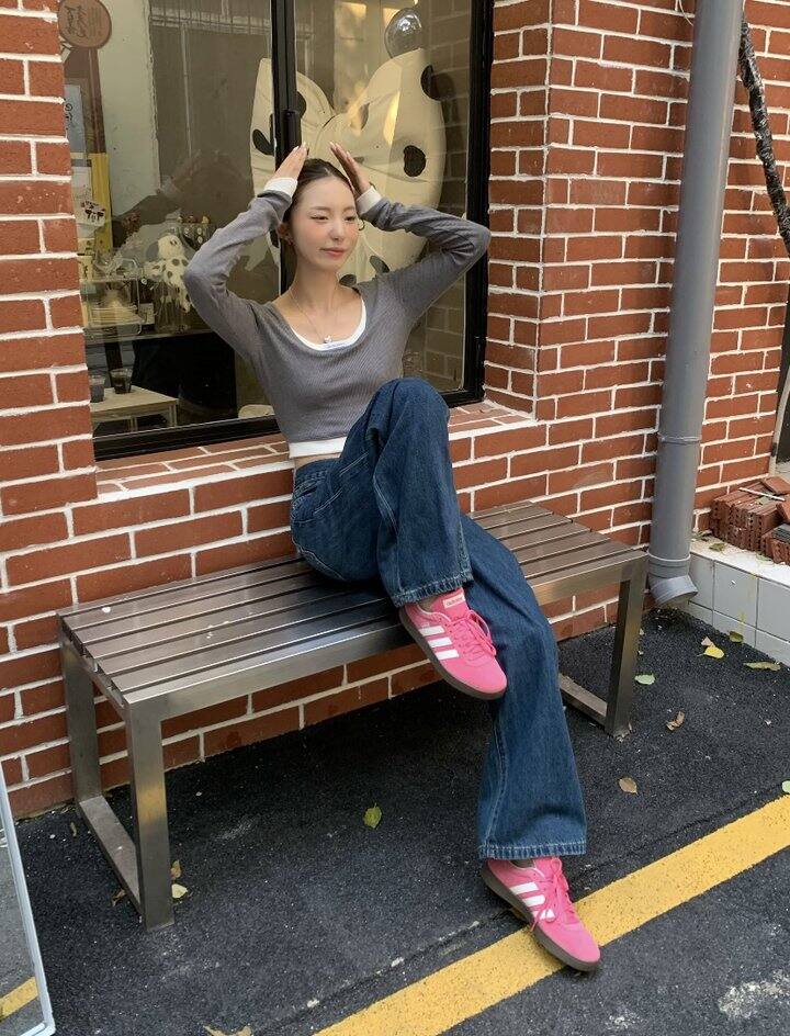 阿迪达斯运动型格系列 VL COURT 3.0💰181.6