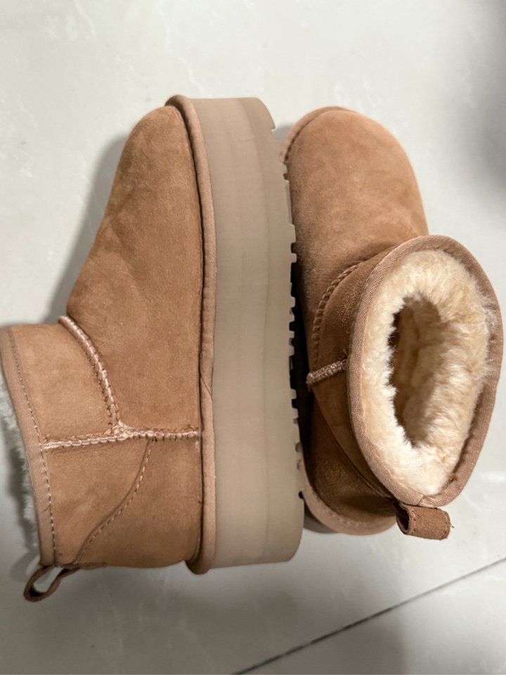 就这个雪地靴了