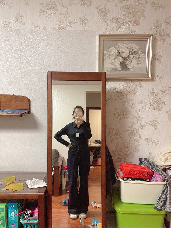 推荐两件佐丹奴的衣服