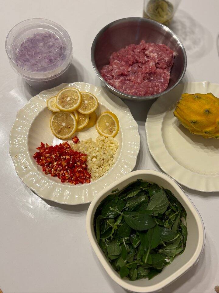 泰国猪肉打抛饭