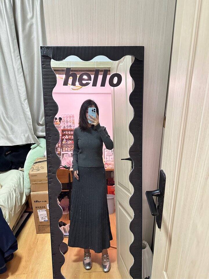 同时拥有了新衣服和自卑[鹿呵呵]