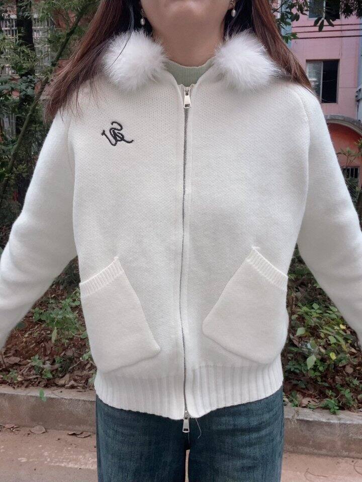 毛领针织开衫/69💰