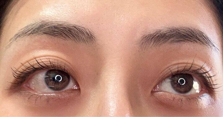 第一次自己涂睫毛膏 给自己整笑了