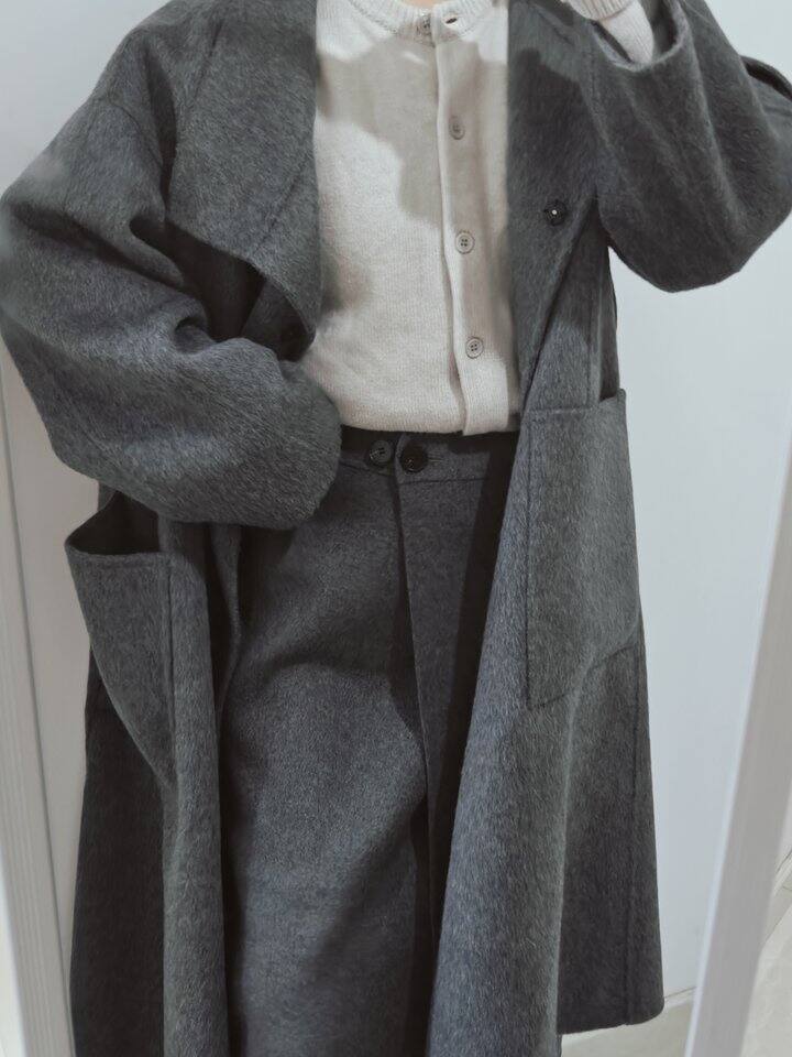 【呢子半身裙晒图】出差失踪人口回归