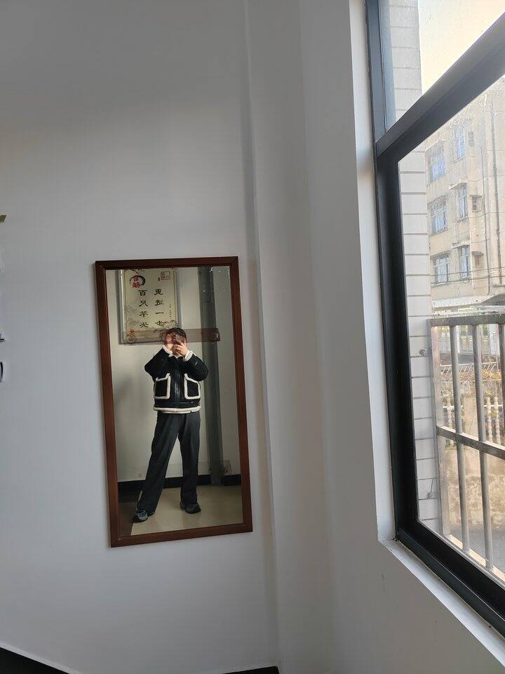 今天腿长一米八