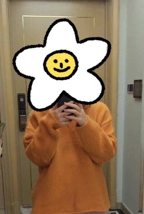 初遇橙色毛衣！