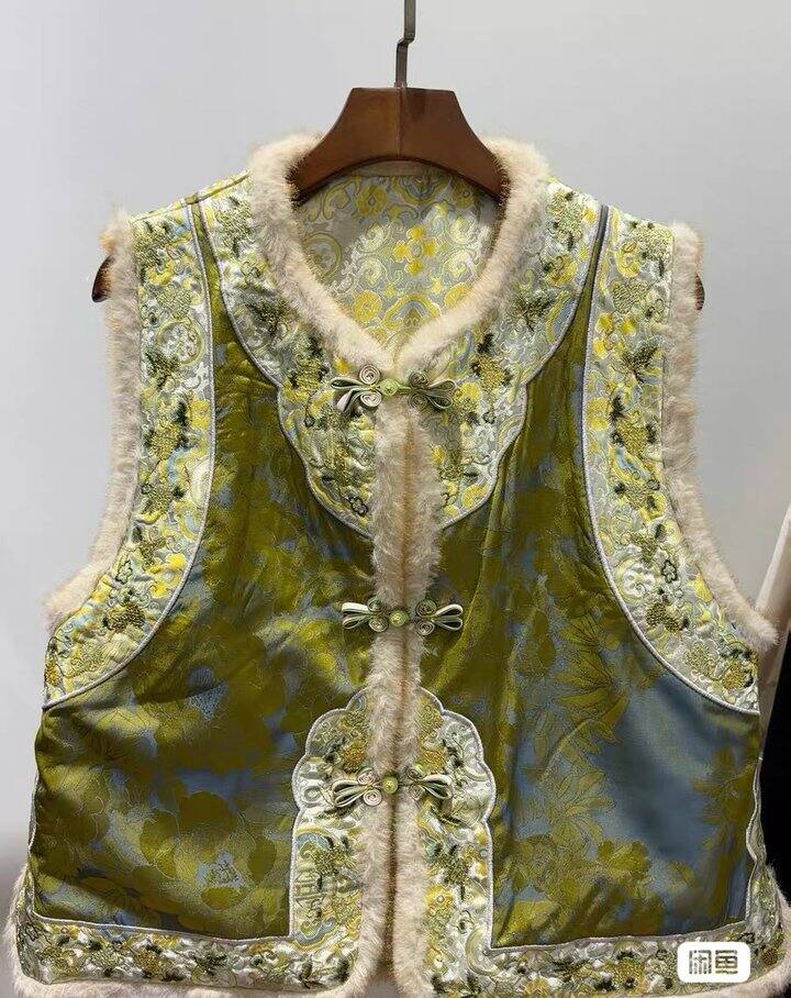 这两件还挺好看的