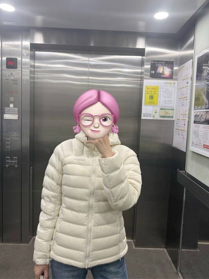 200的探路者鹅绒服还要啥自行车呢