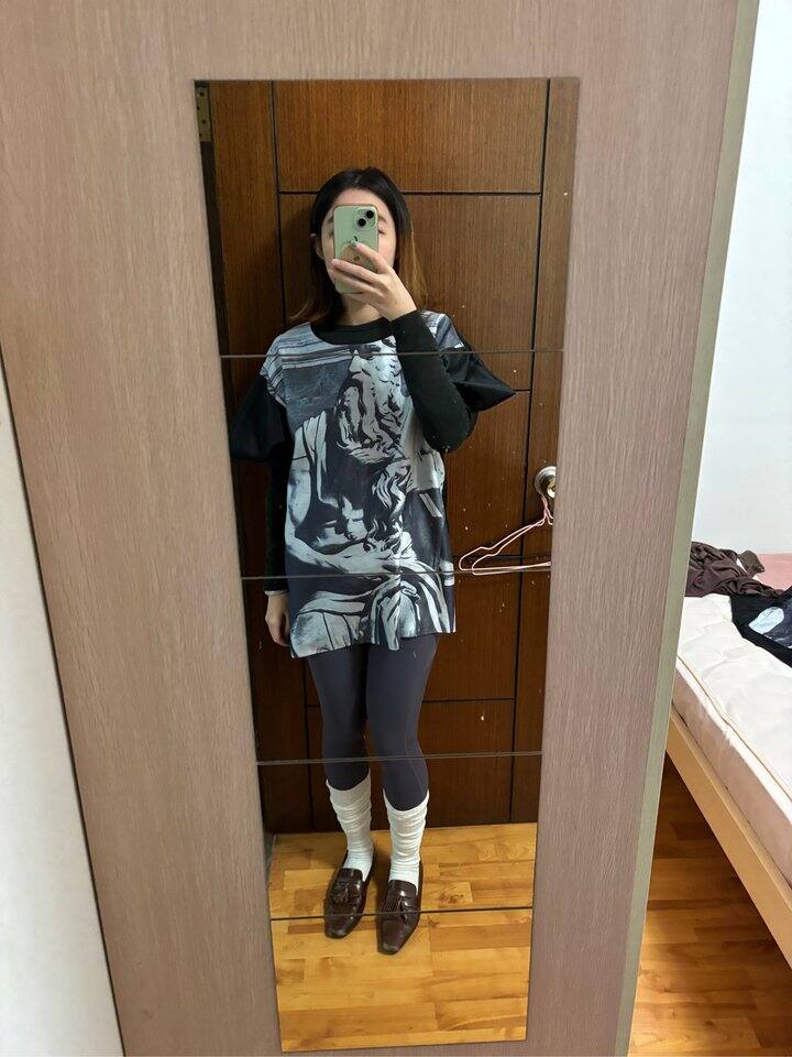 尝试一下瑜伽裤穿搭