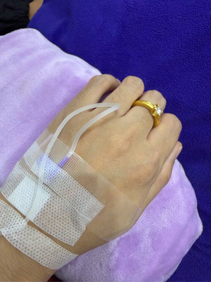 终究是没躲过甲流这一波