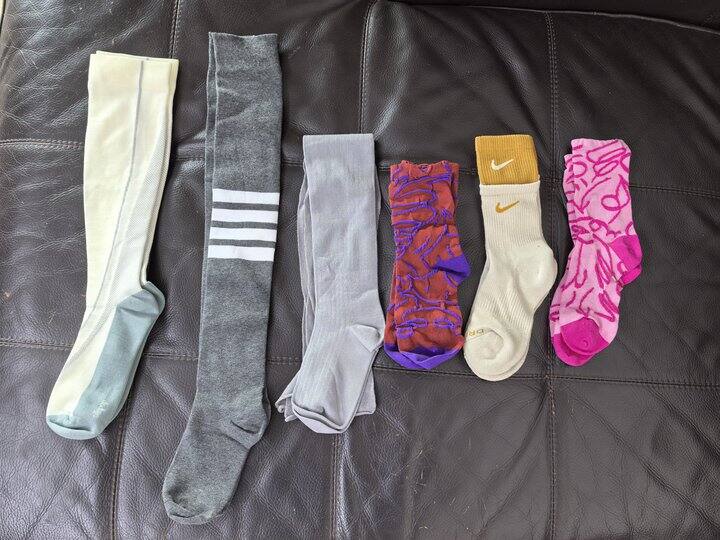 咸鱼上买的一些袜子