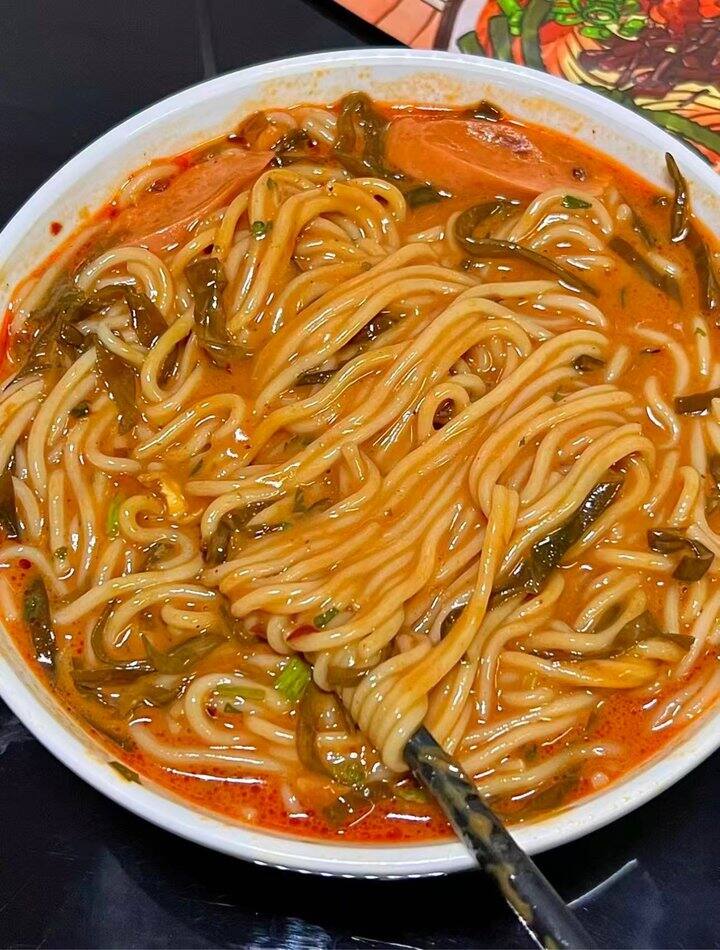 宛禾麻酱米线！💰3+