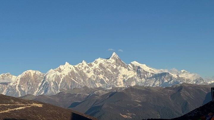 今日的南迦巴瓦