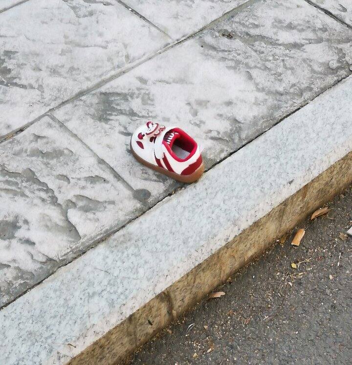 【叽叽歪歪】世界上又多了一个默默找鞋的宝妈