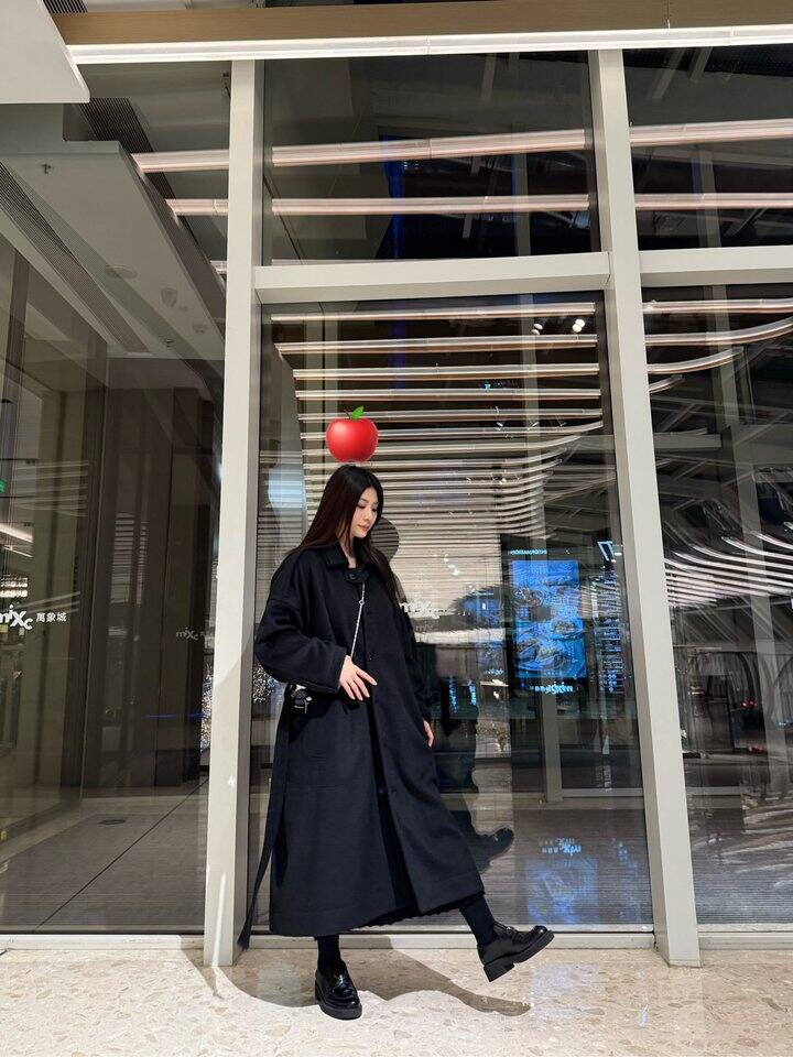 黑大衣+厚底鞋=我冬天的“出厂设置”