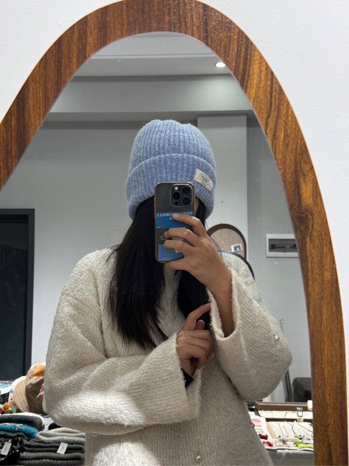 明天大降温，帽子我准备好了