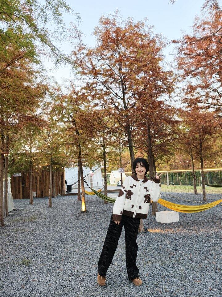 这个毛衣外套非常喜欢