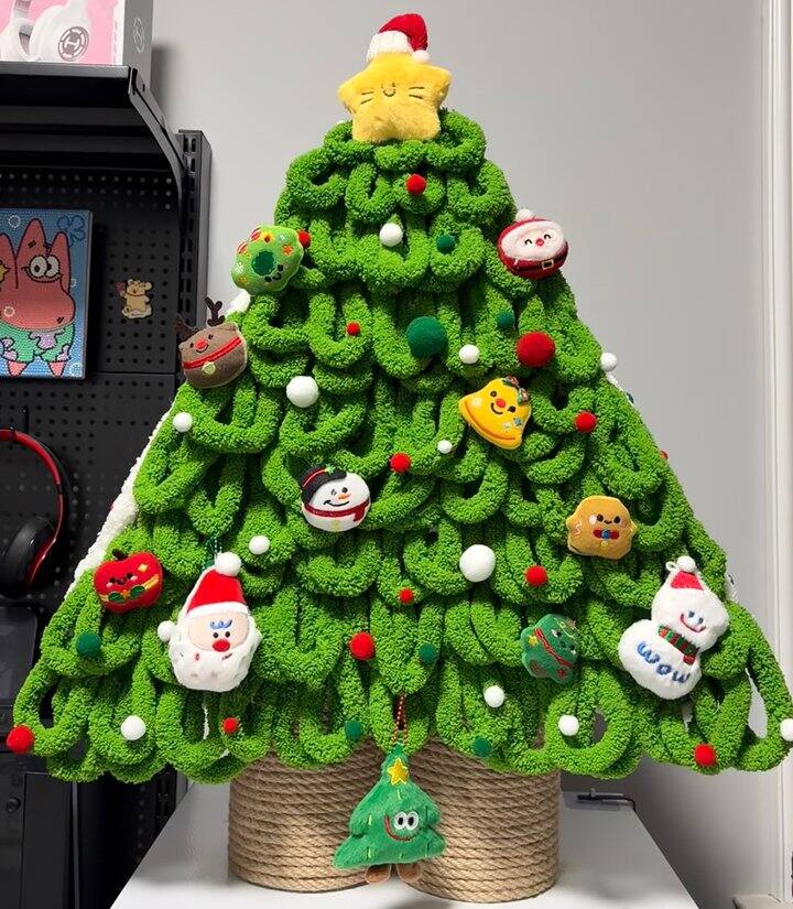 准备DIY奶粉罐圣诞树