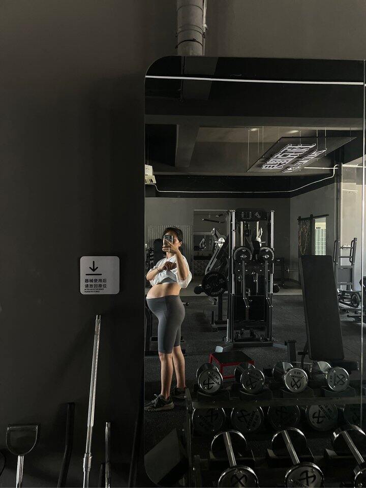 怀孕也能穿到后期的瑜伽裤