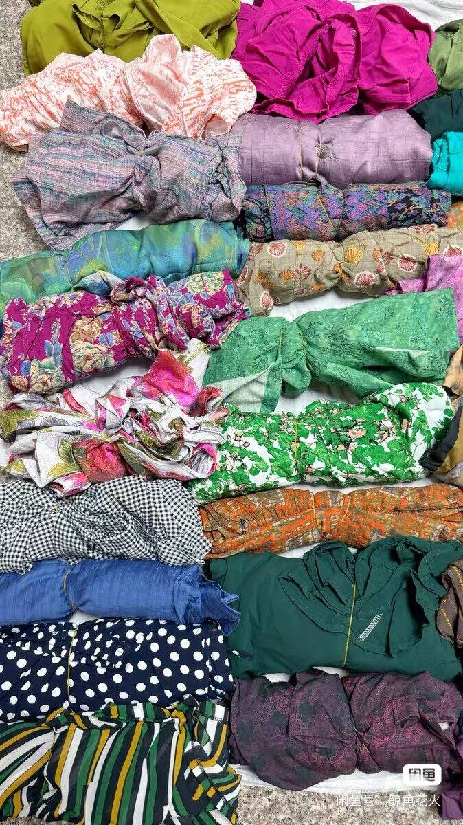 【出】全新夏季女式睡衣套装 睡裙 个位数带走