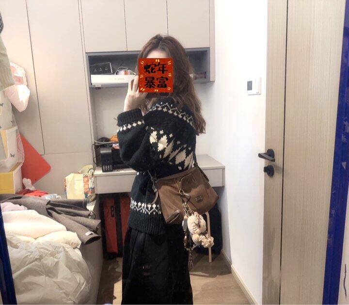 敲喜欢的包包～