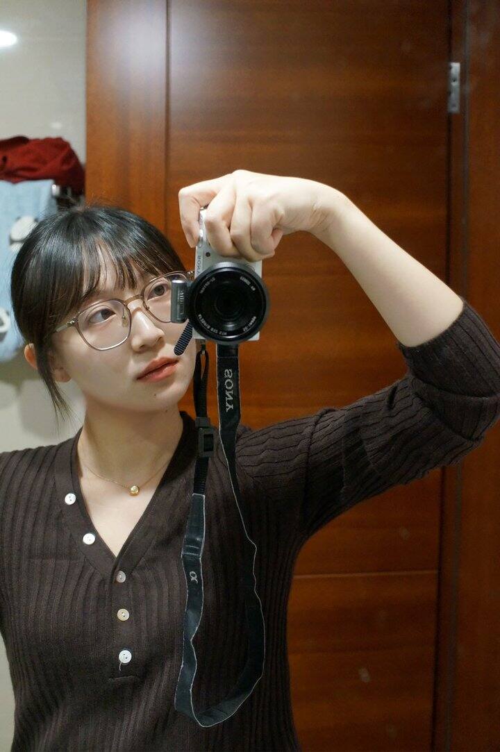 新买的镜头 才四百多点 还不错