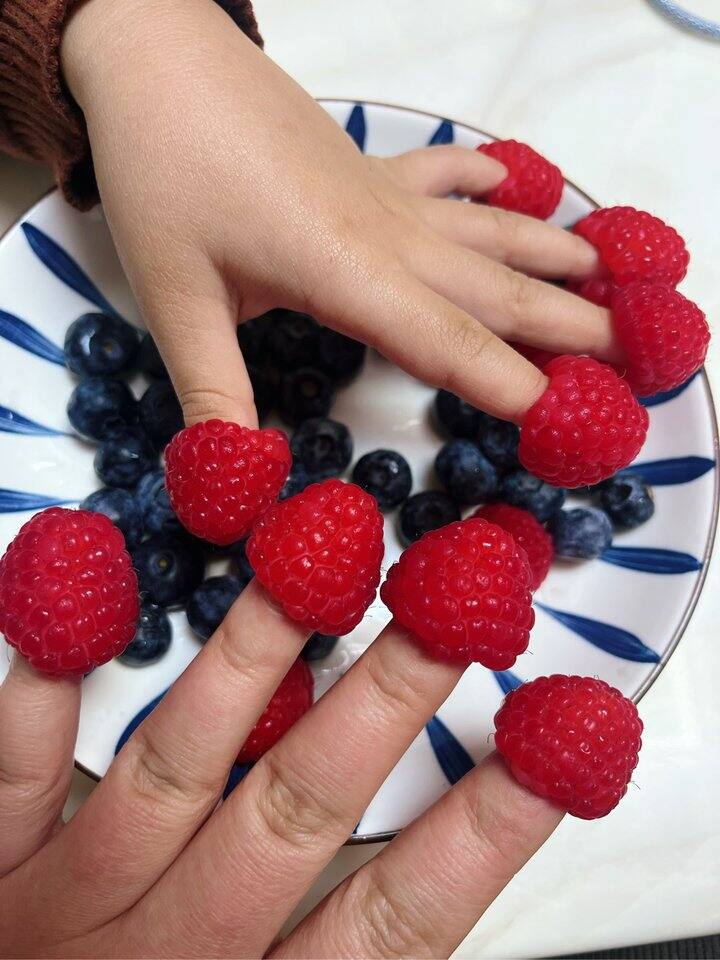 红色元素开始多起来了