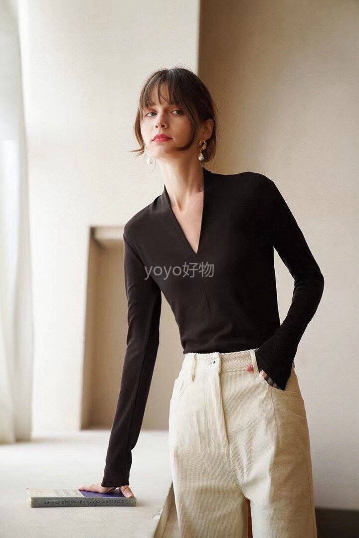 德绒小v领打底衫！💰59.9