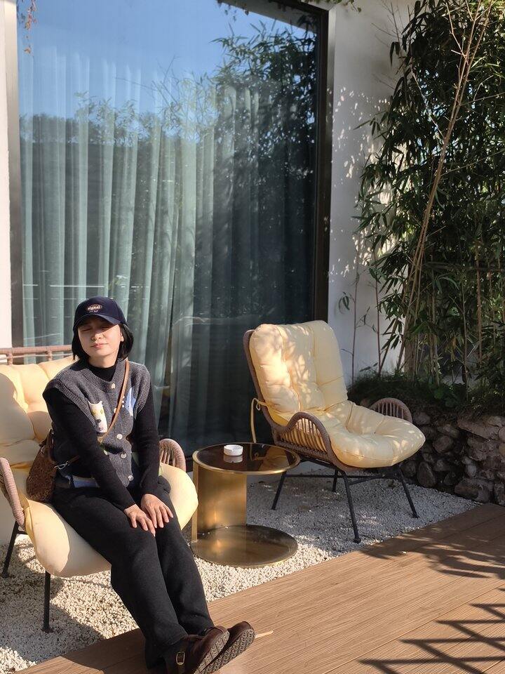 天气真好，陪娃出门拍照咯