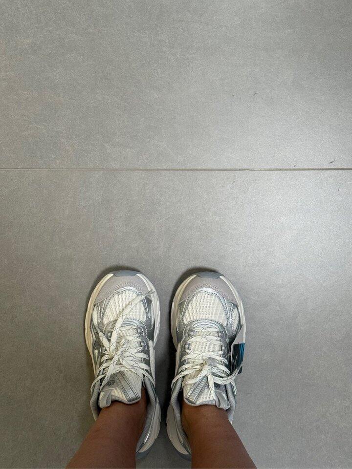 安踏老爹鞋到了