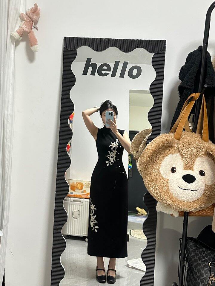 不知道 我的身材很曼妙