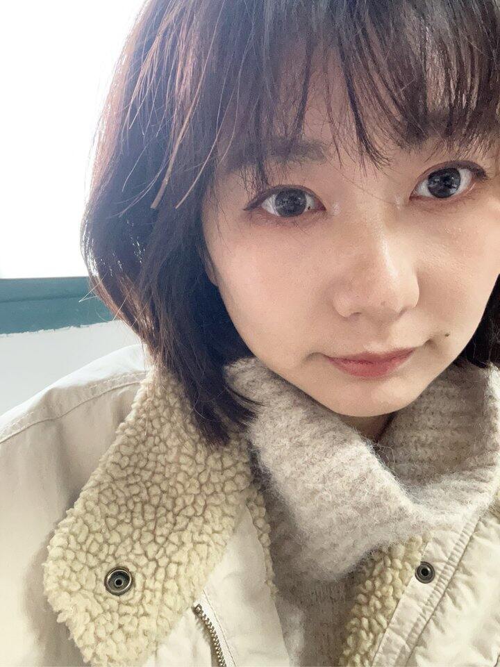 我会画眼线啦哈哈哈