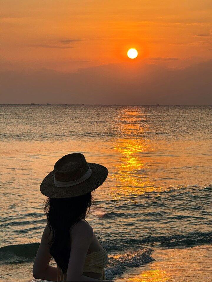 穿搭--海边的月亮