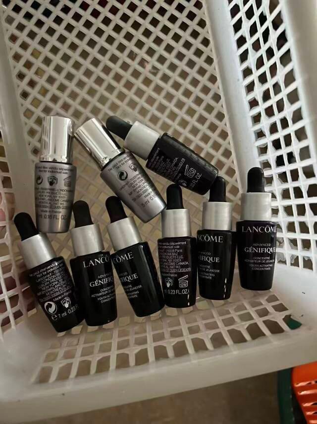 兰蔻小黑瓶精华7ml 10元一只