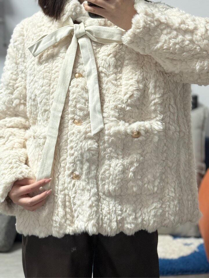 熊大王99块的毛绒外套也到了