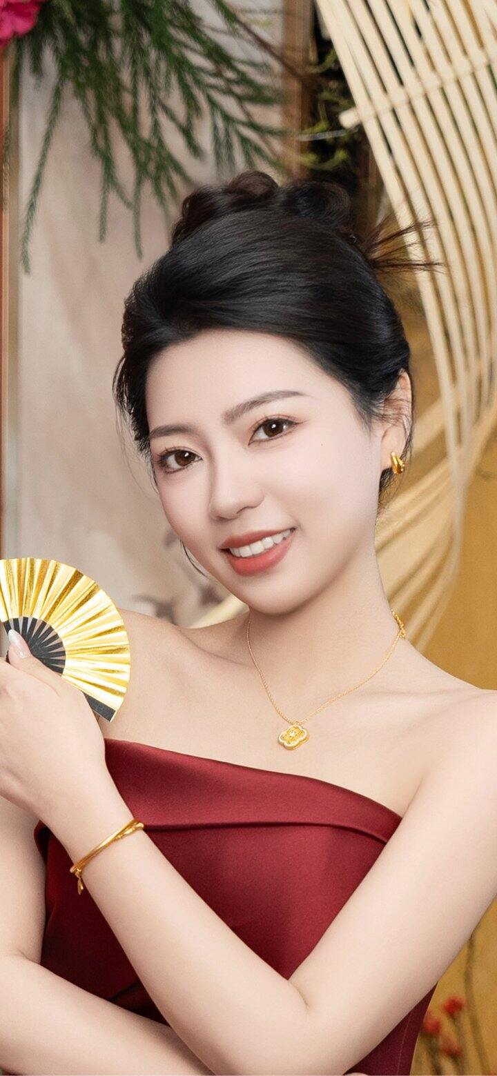 “至今花的最值的一笔钱”这个话题